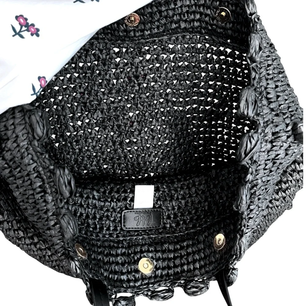 BTB LOS ANGELES Leah tote in Black O/S - Picture 4 of 7